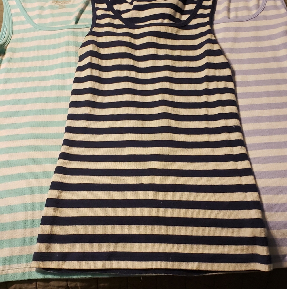 Old navy tanks